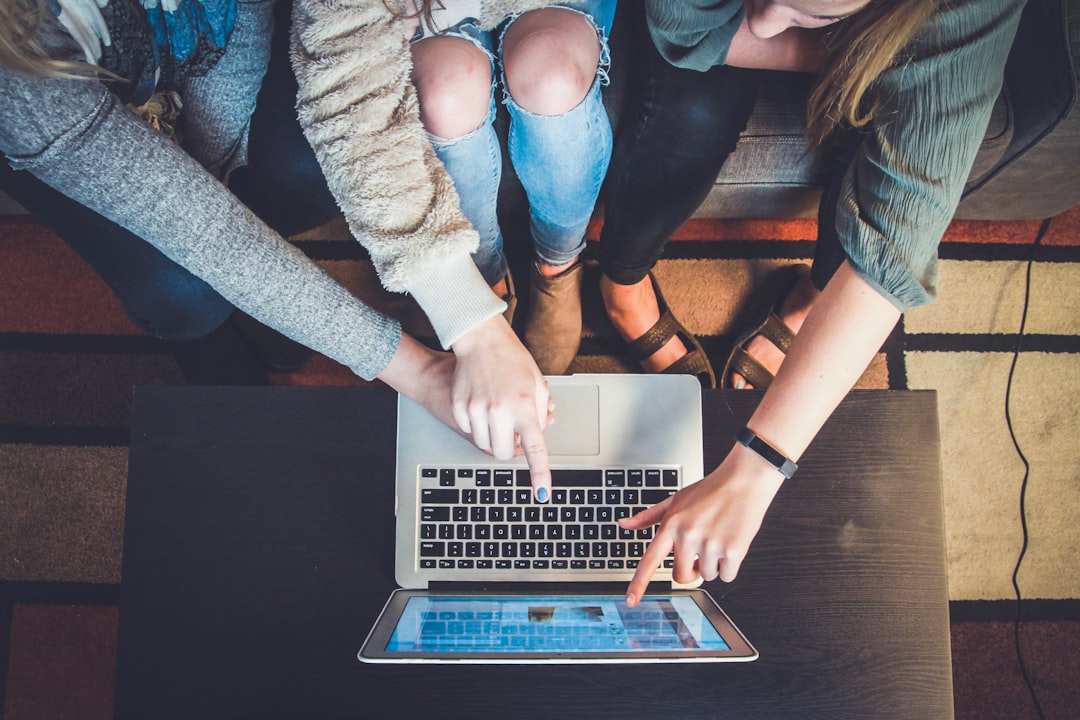 SEO vs. PPC: Čo je lepšie pre váš biznis?